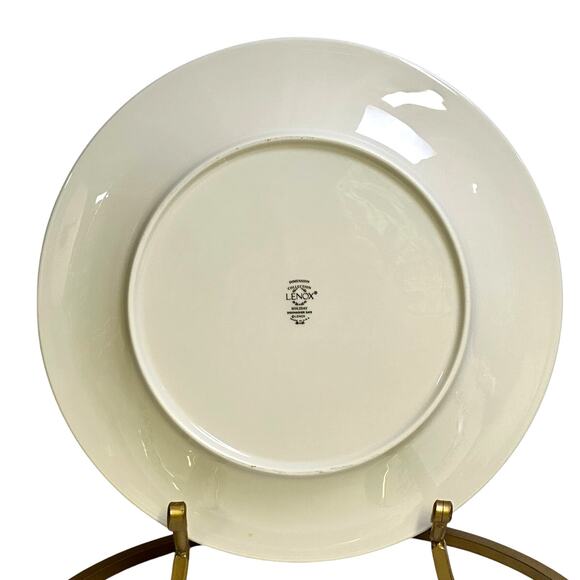 Lenox Holiday Dimension Dinner Plates Holly and Berry Ivory Gold Trim-Set of 4 - Picture 5 of 8